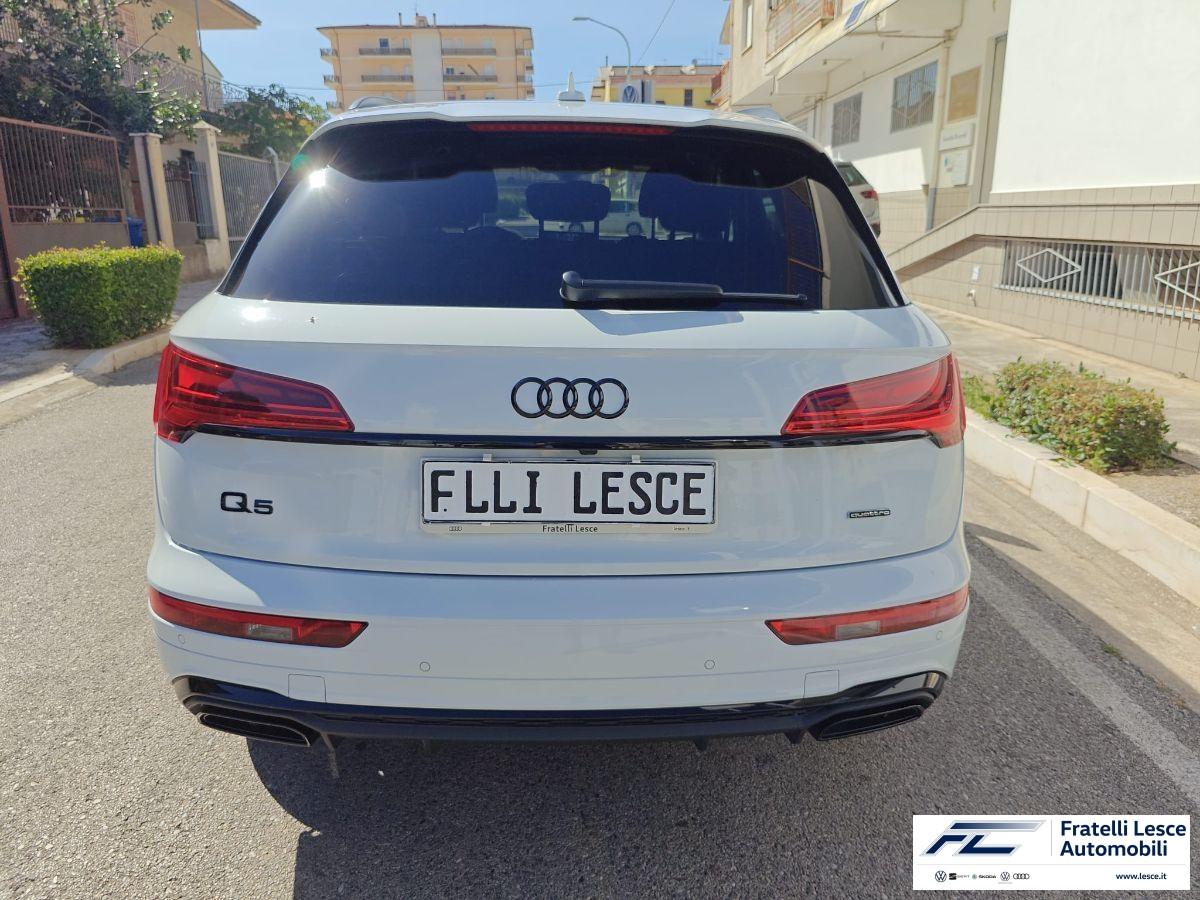 AUDI - Q5 40 2.0 tdi mhev 12V S line Plus quattro s-tronic (Pronta Consegna!!)