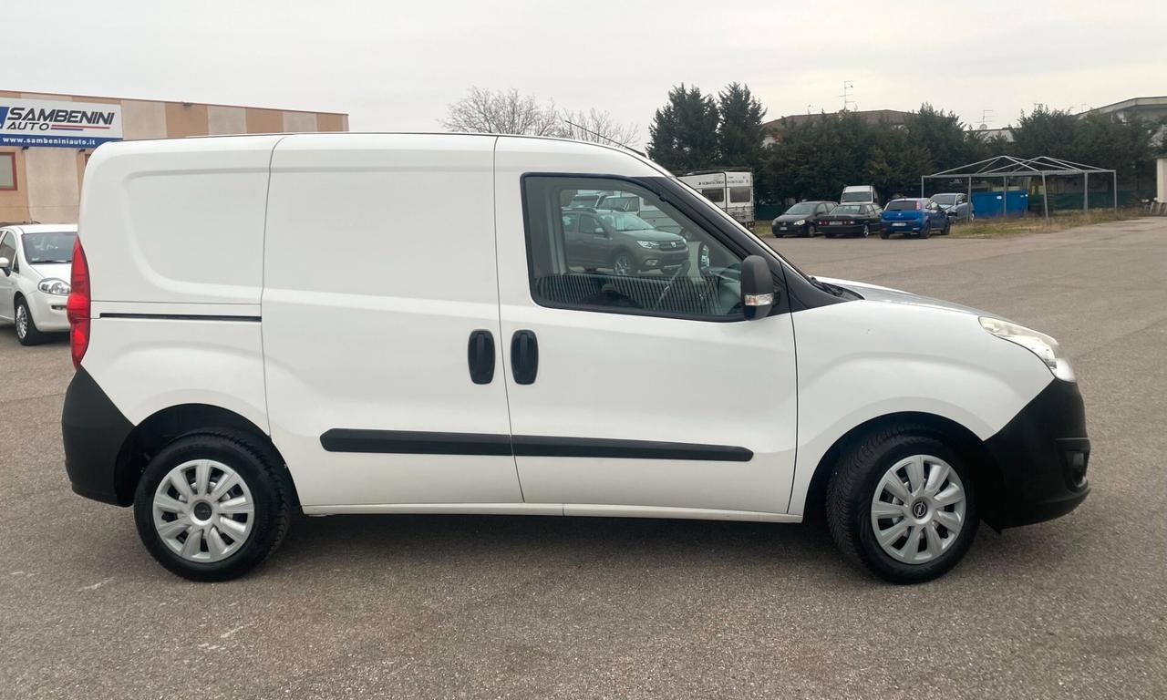 Opel Combo 1.3 CDTi 90CV PC-TN Club N1