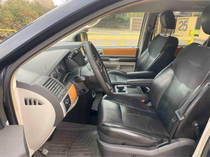 Chrysler GrandVoyager 2.8 CRD cat LX Leather Auto 7 POSTI