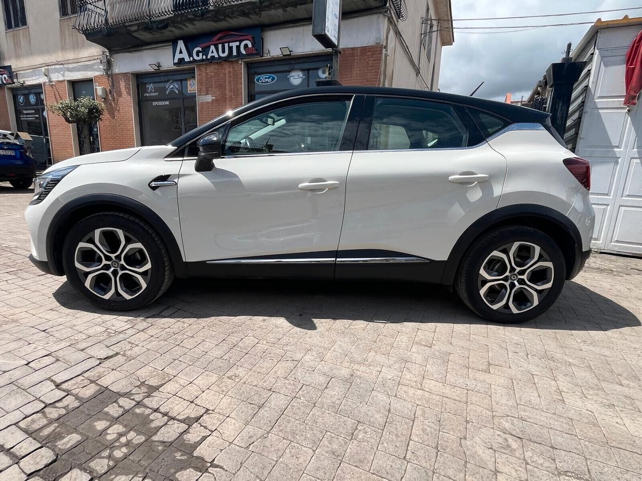 Renault Captur Blue dCi 115 CV EDC INTENSE BI COLOR