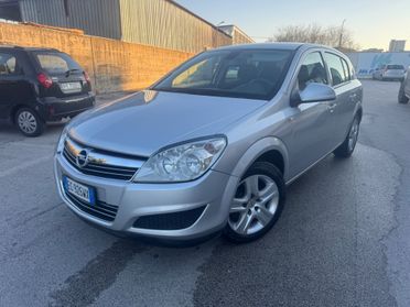 Opel Astra 1.4 16V GPL-TECH 5 porte Enjoy
