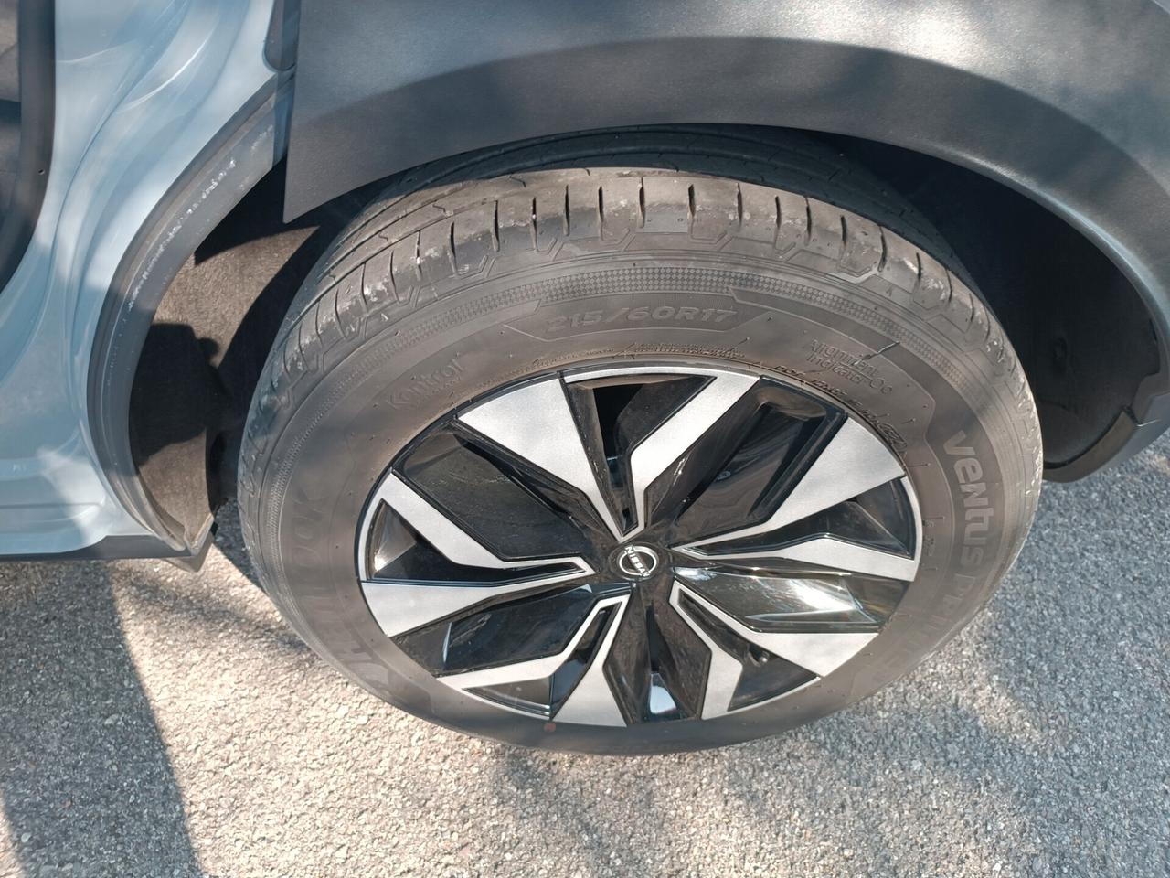 Juke 1.0 DIG-T 114 CV DCT N-Connecta