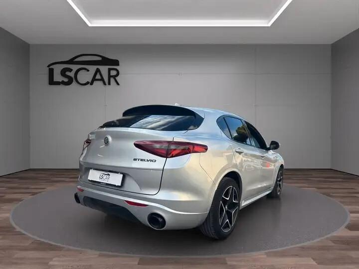 ALFA ROMEO STELVIO VELOCE 210CV - OFFERTA FINO AL 31 DICEMBRE