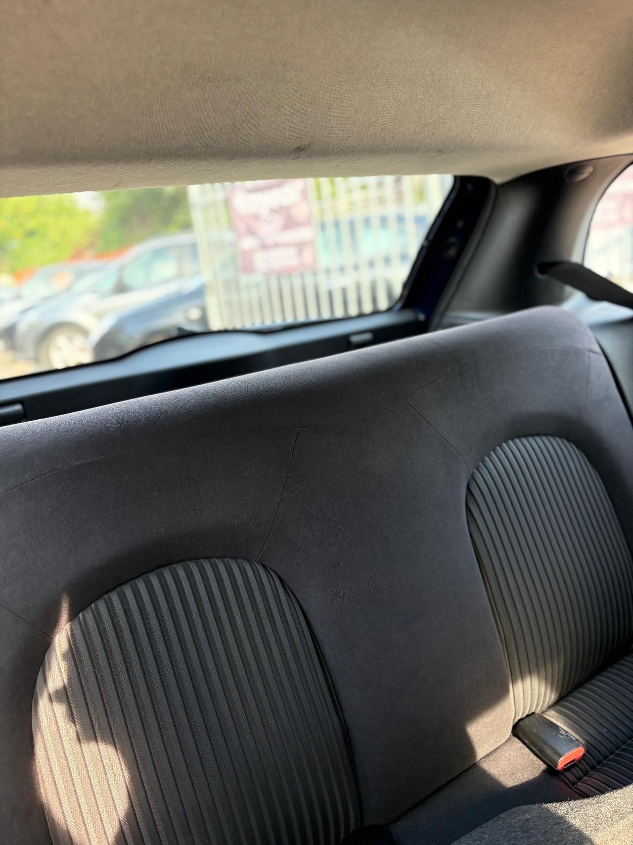 Lancia Ypsilon 1.2 69 CV New Oro