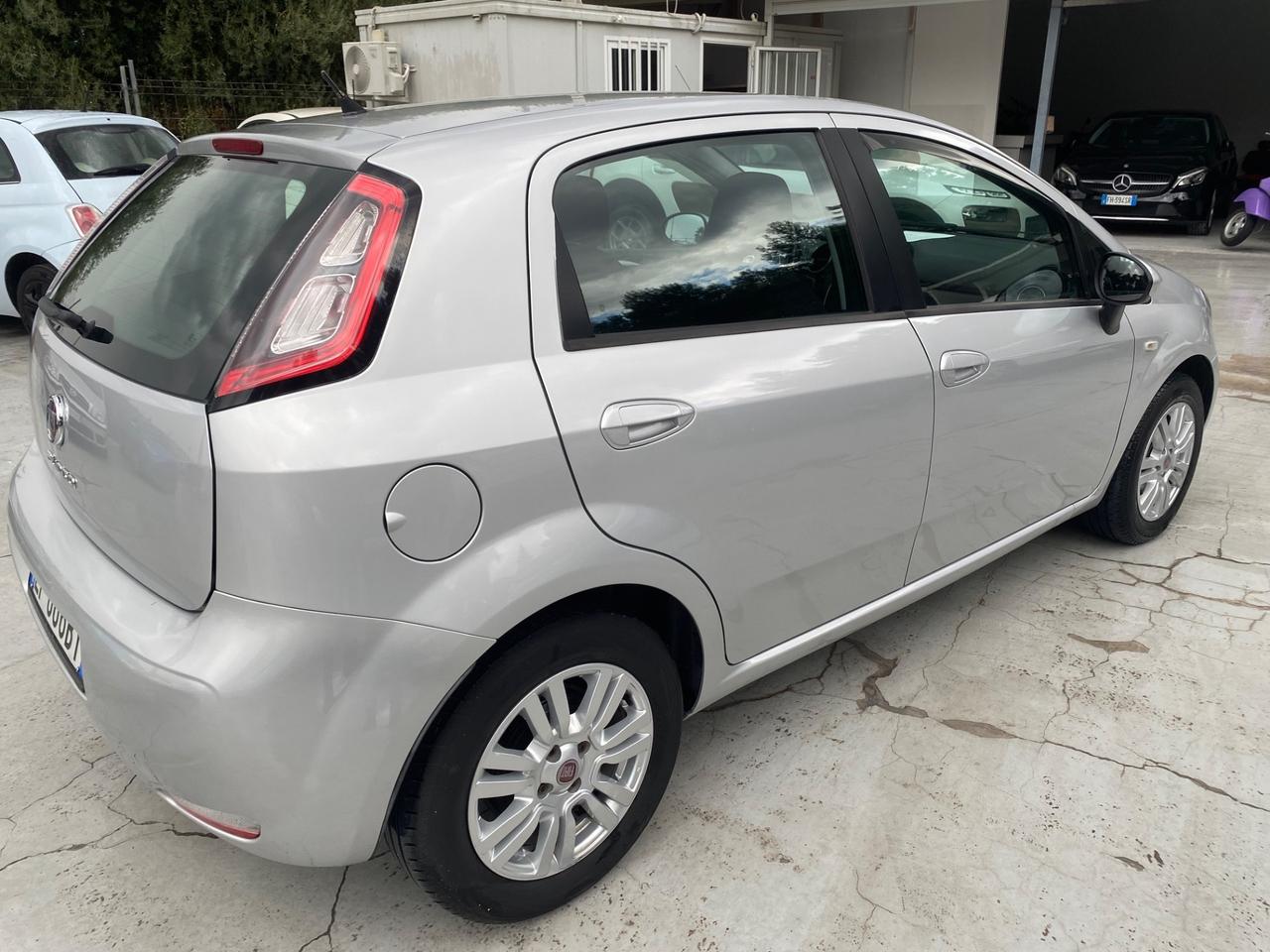 Fiat Punto 1.3 MJT II 75 CV 5 porte Lounge