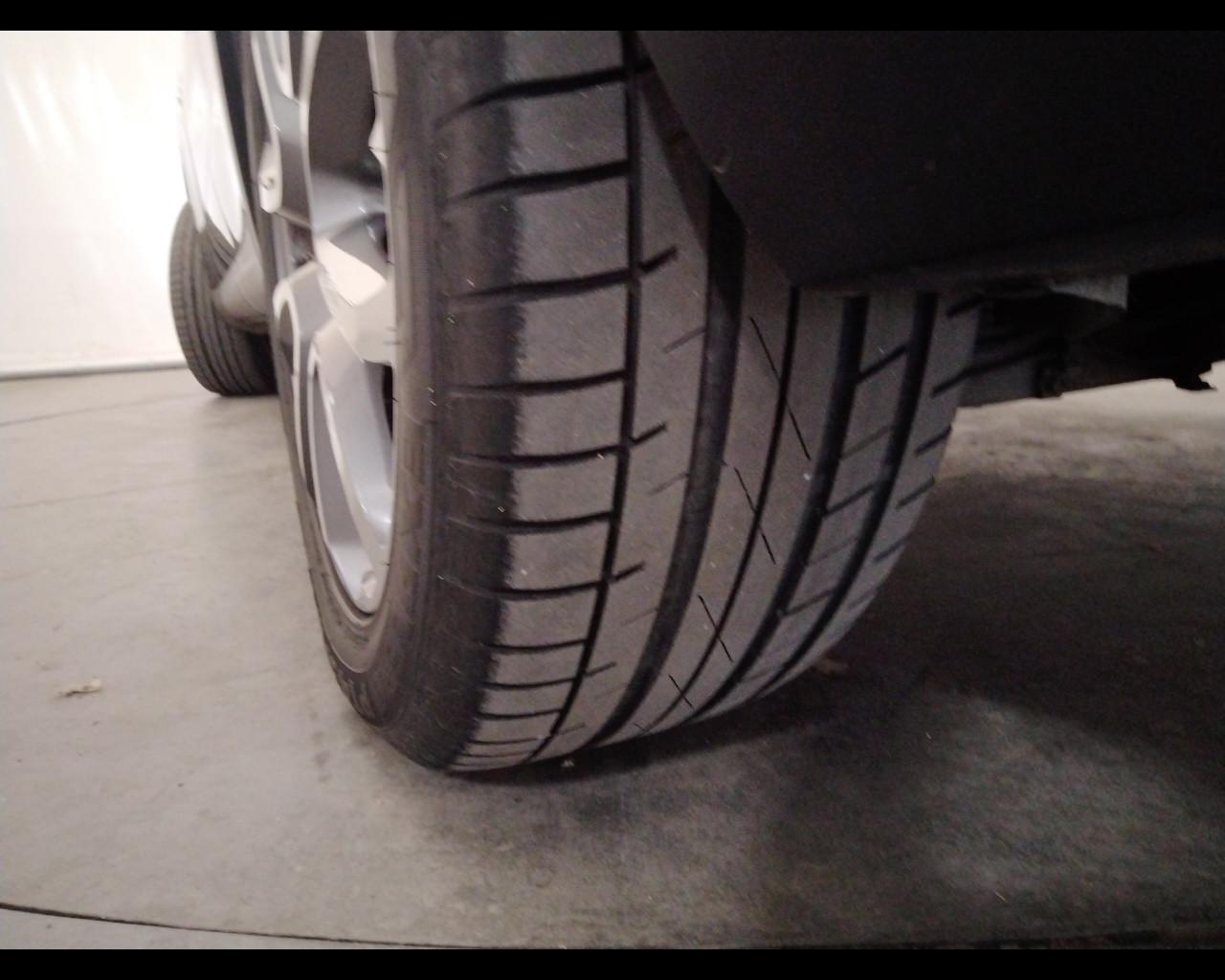 MASERATI Levante - Levante 3.0 V6 250cv auto