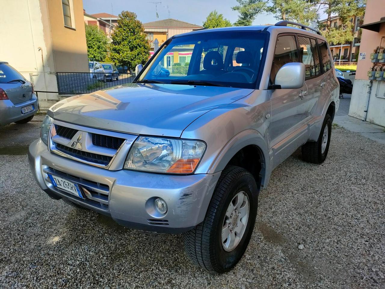 Mitsubishi Pajero 3.2 16V DI-D 7 posti e gancio
