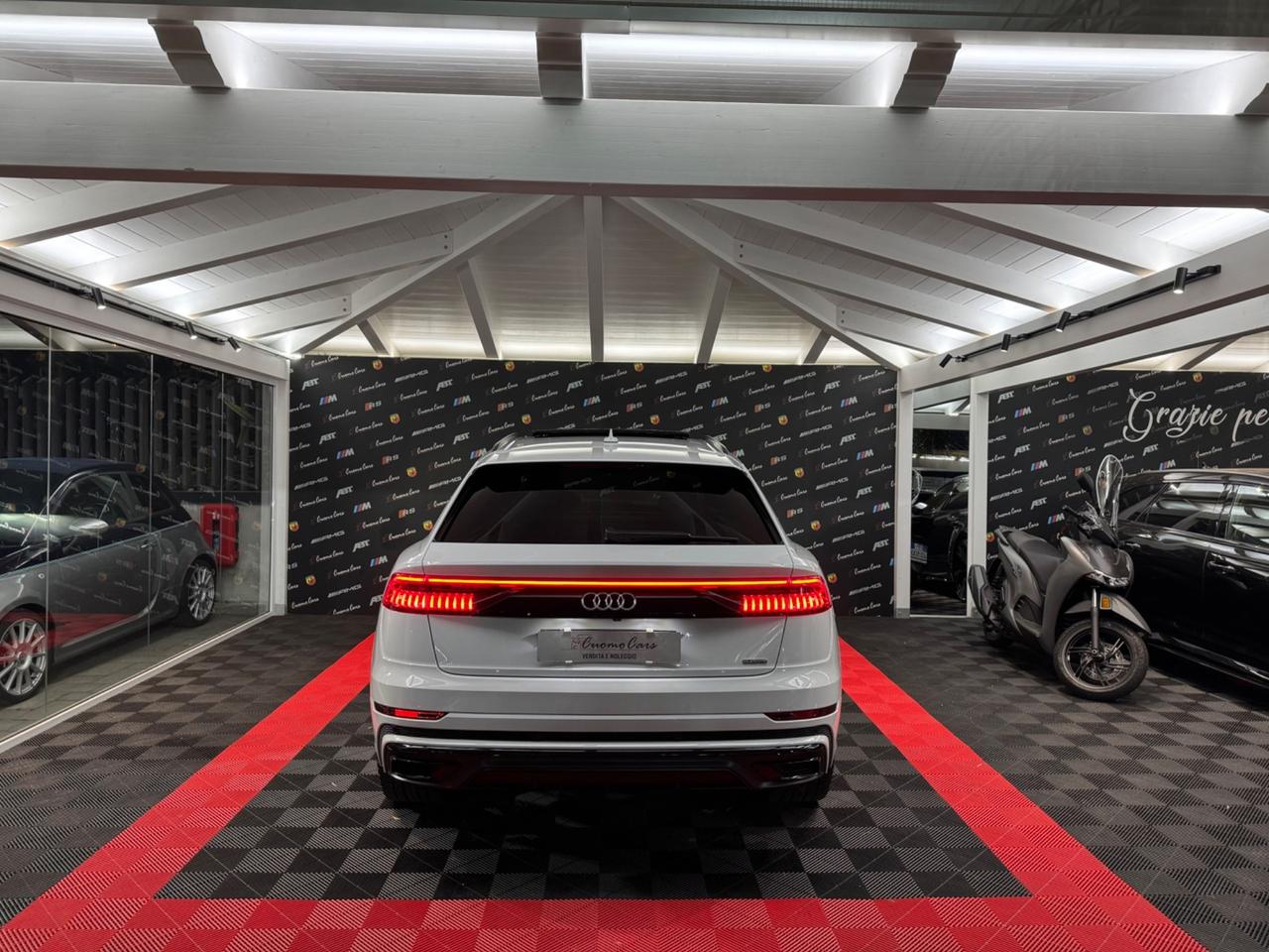 Audi Q8 50 TDI 286 CV quattro S-line