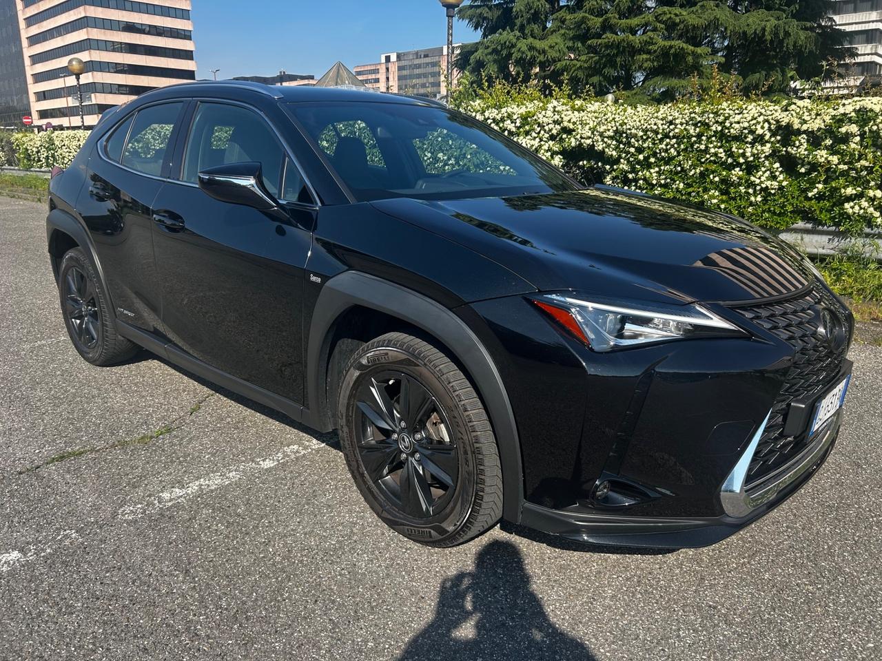 Lexus UX Hybrid 250 Exsecutive