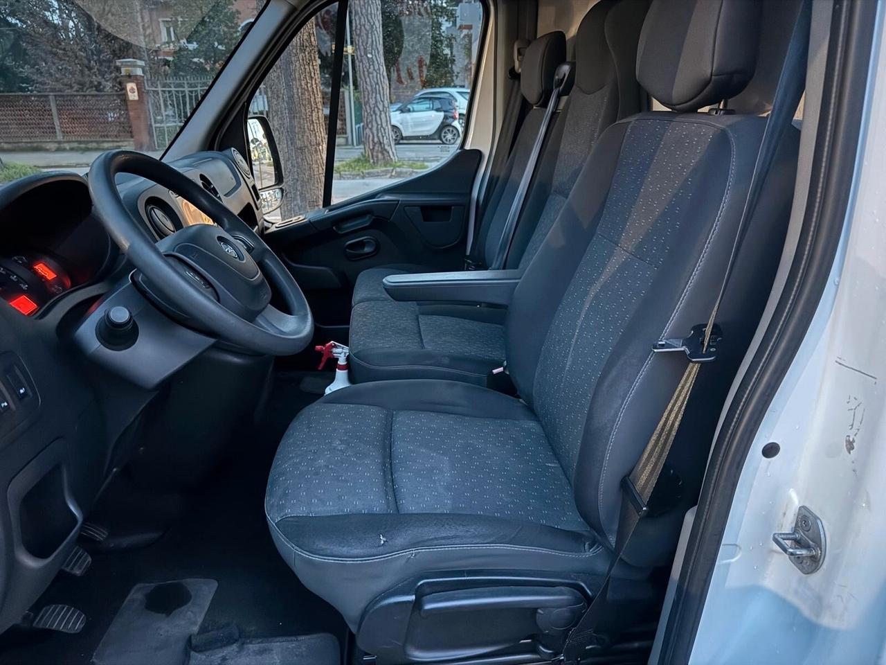 Opel Movano F35 2.3 CDTI 130CV NEOPATEN GARANZIA 12 MESI