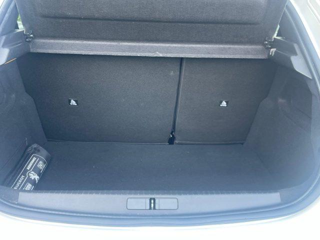 PEUGEOT 208 1.2 BENZ 75 CV 5 porte ADATTA NEOPATENTATI