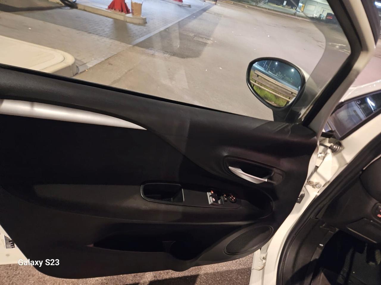 Fiat Punto 1.3 MJT II S&S 85 CV 5 porte ECO Lounge