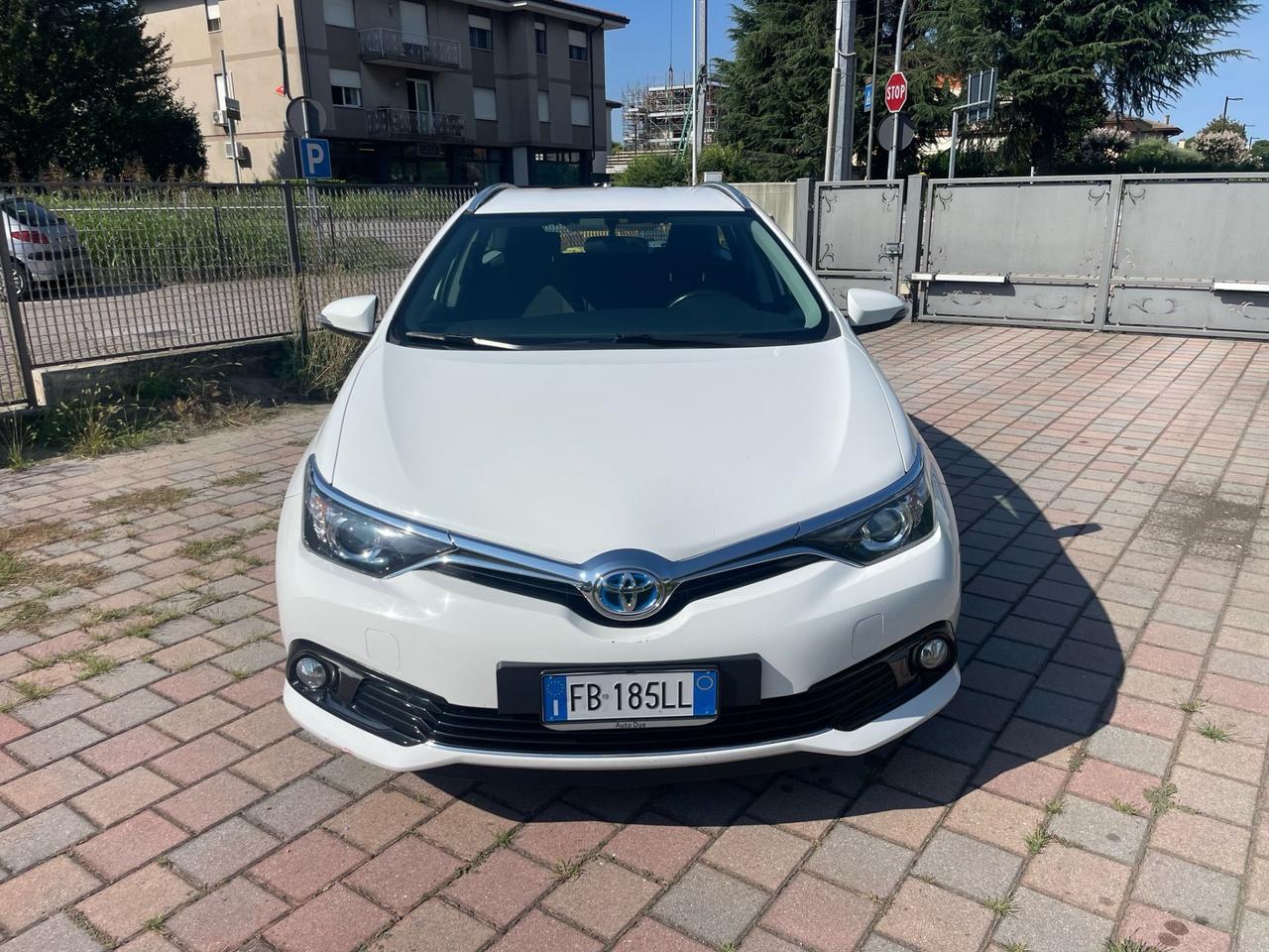 Toyota Auris prius 1.8 Hybrid executive automatica