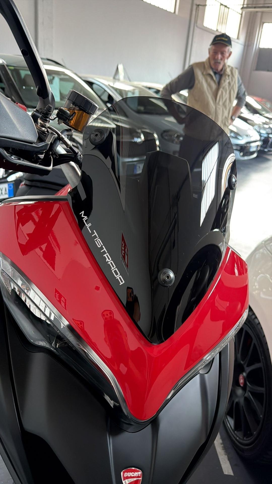 Ducati Multistrada V2