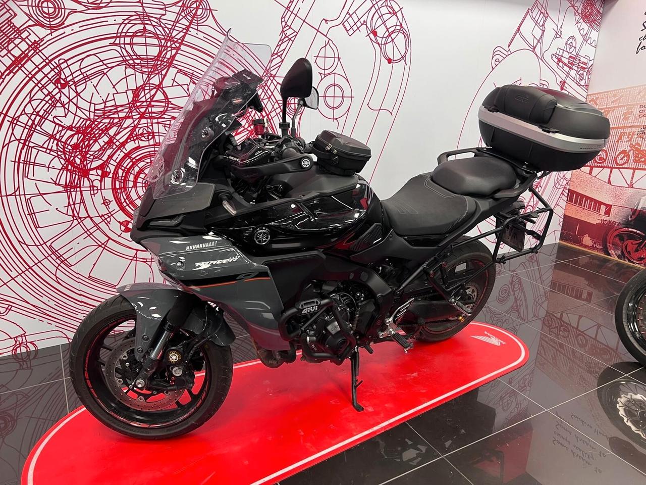 Yamaha Tracer 9 2025