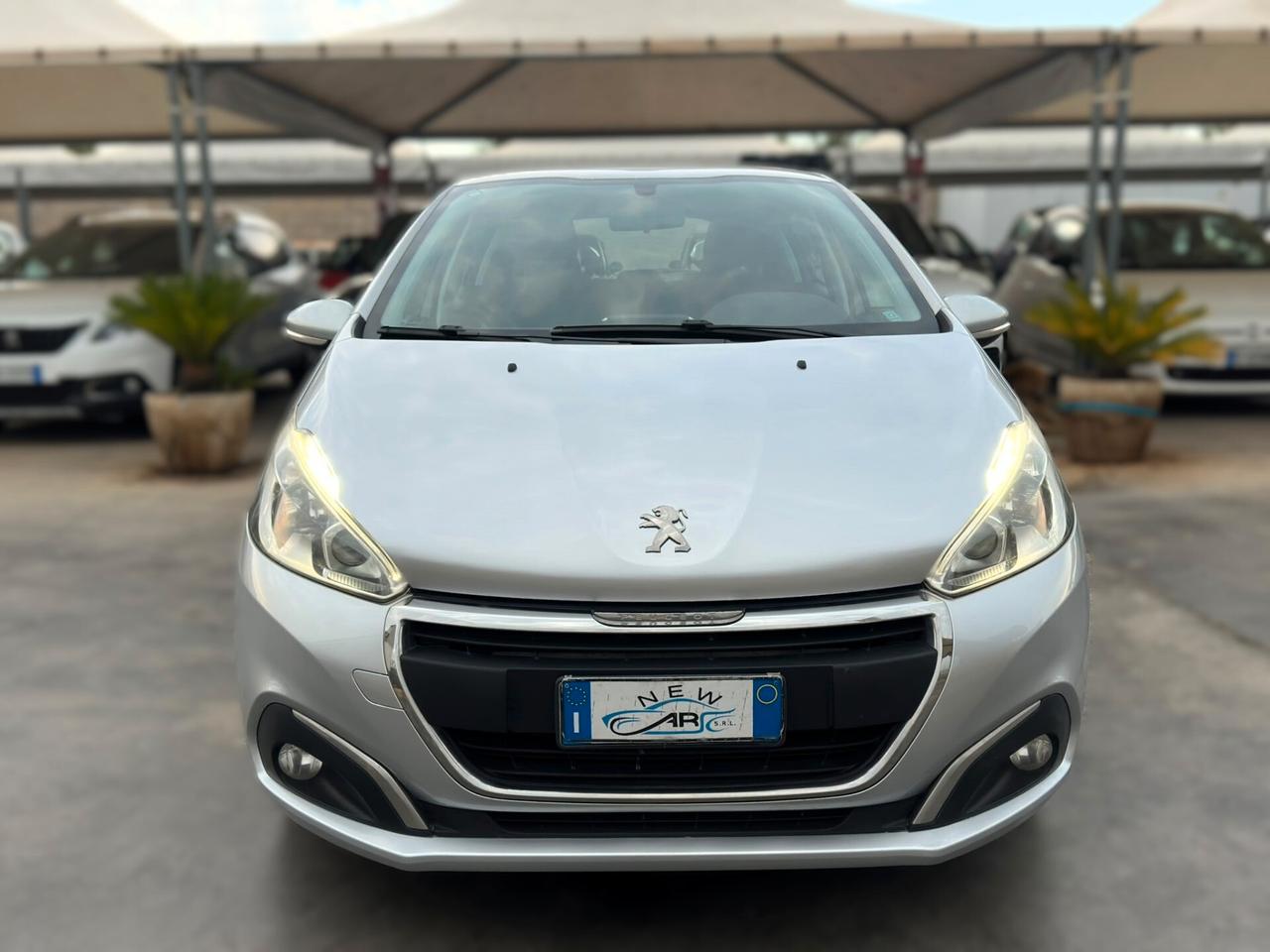 Peugeot 208 BlueHDi 75 5 porte Allure