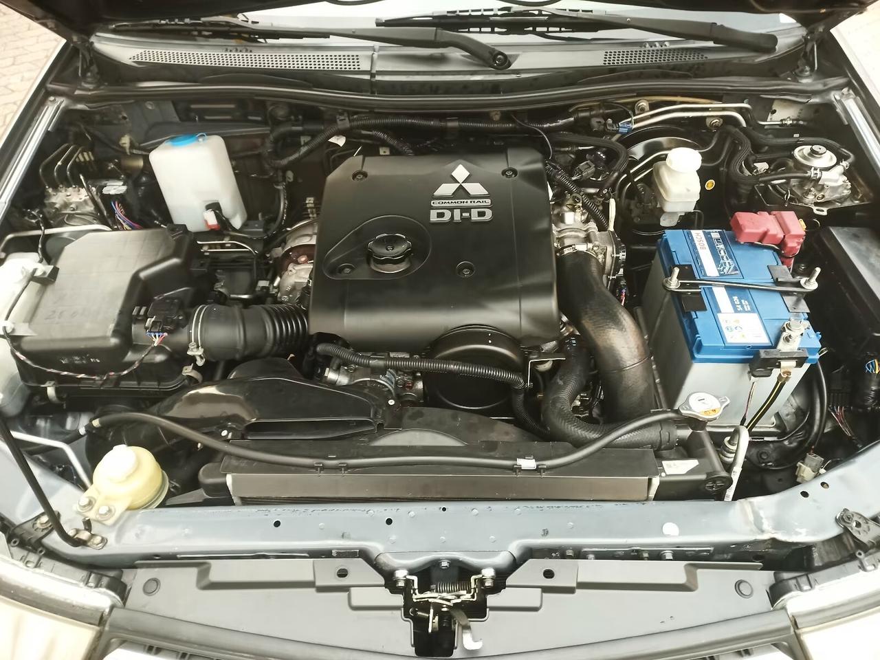 Mitsubishi L200 2.5 DI-D/136CV DC Intense DPF