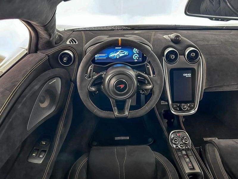 McLaren 570S Coupé 570S- Mclaren Milano