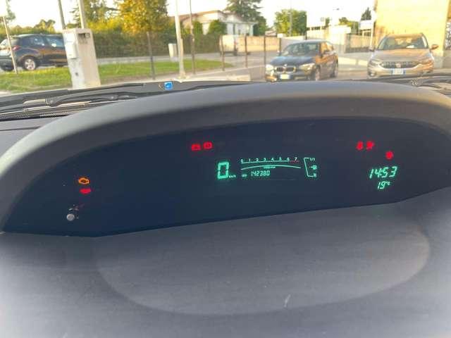 Toyota Yaris Yaris II 2005 3p 1.0