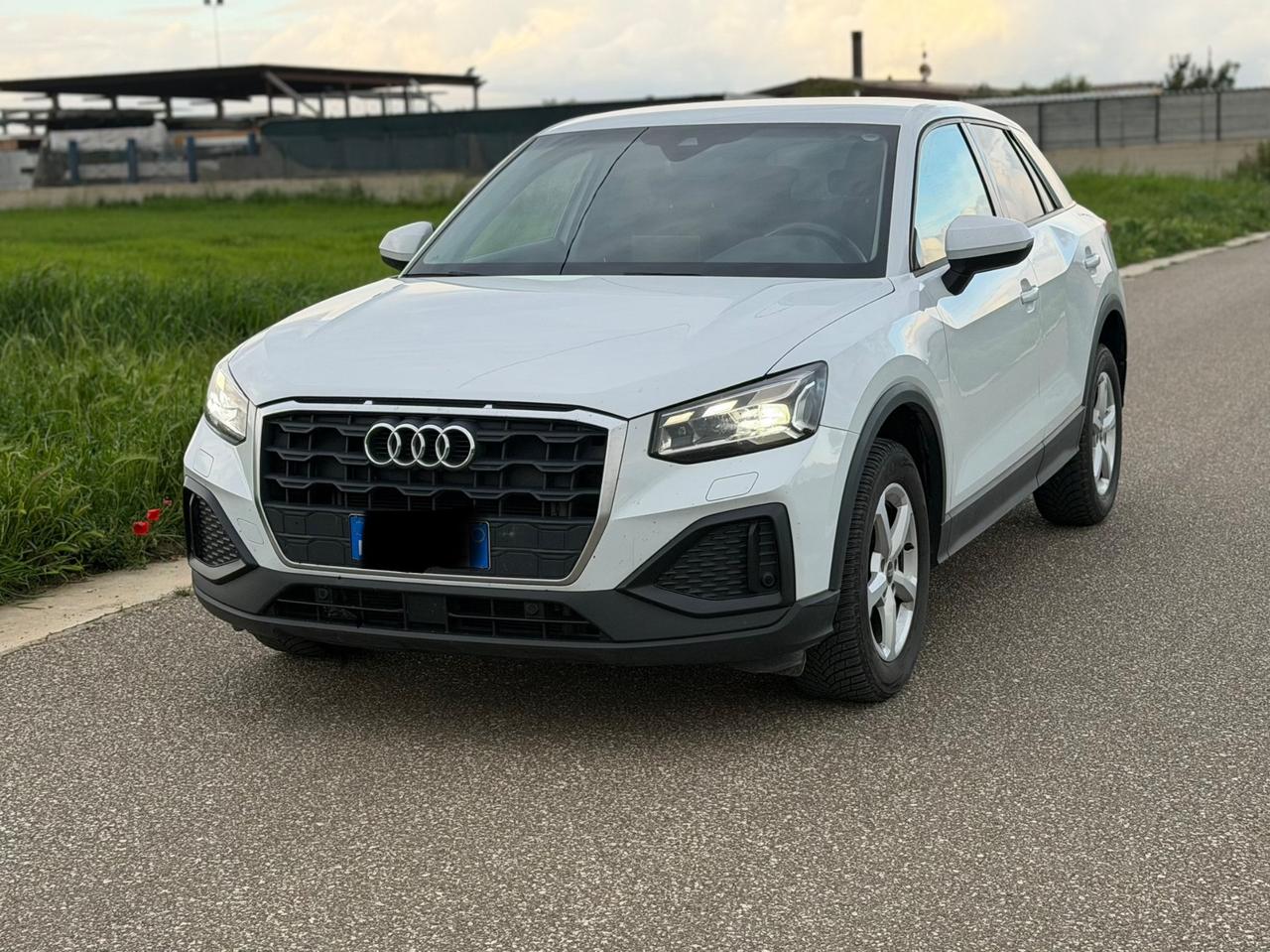Audi Q2 30 TDI Business