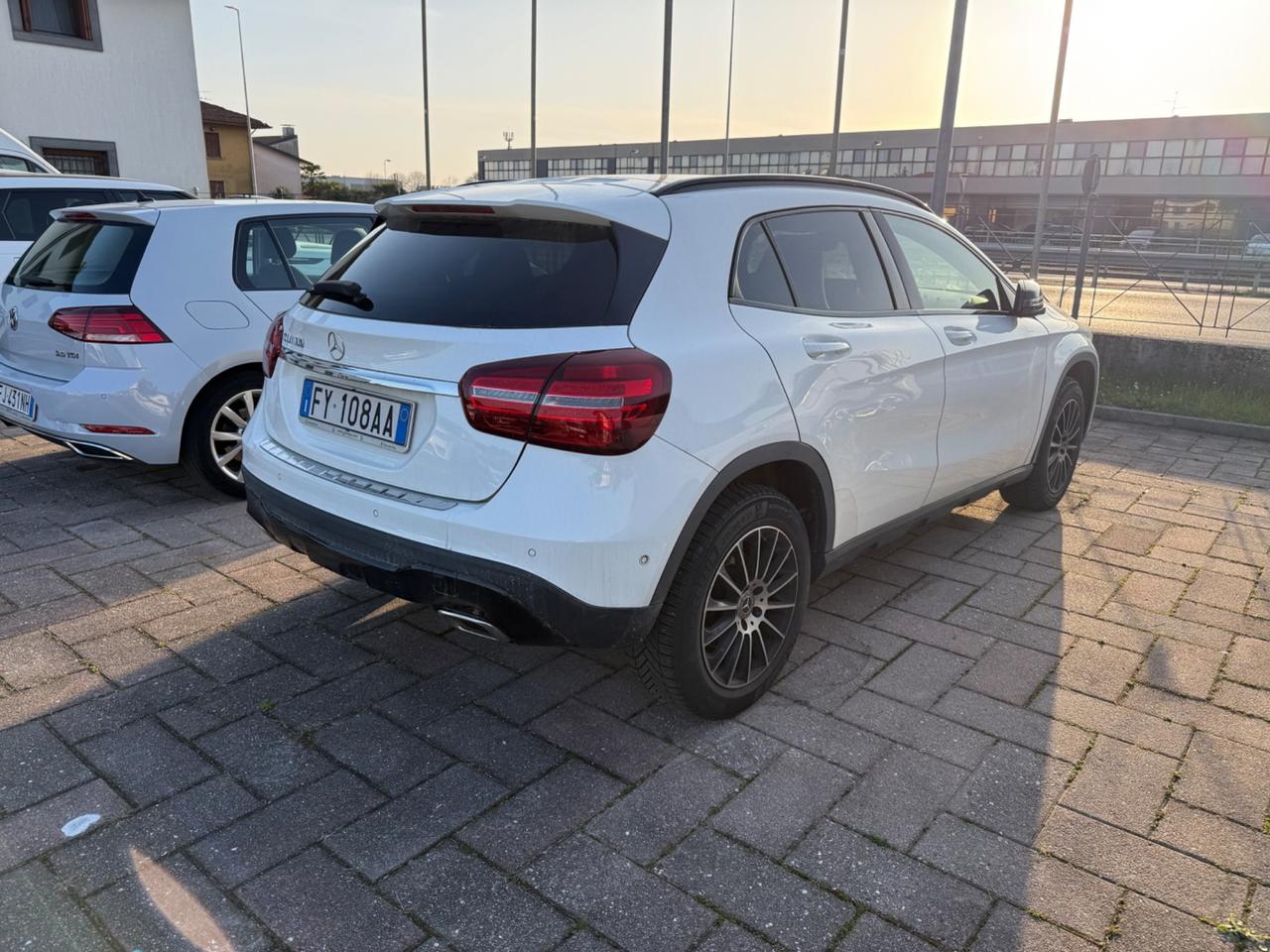 Mercedes-benz GLA 180 Business