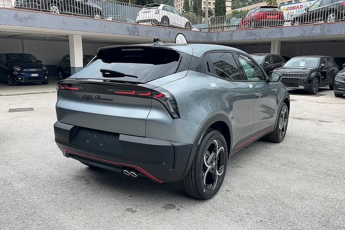 Alfa Romeo Junior 1.2 145 CV Hybrid eDCT6 KM0