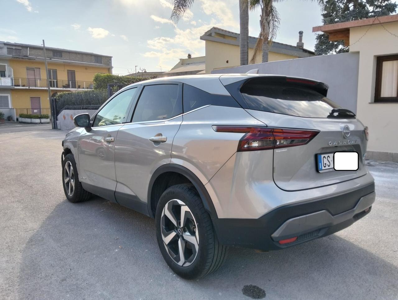 Nissan Qashqai e-Power N-Connecta 2023 SINISTRATO