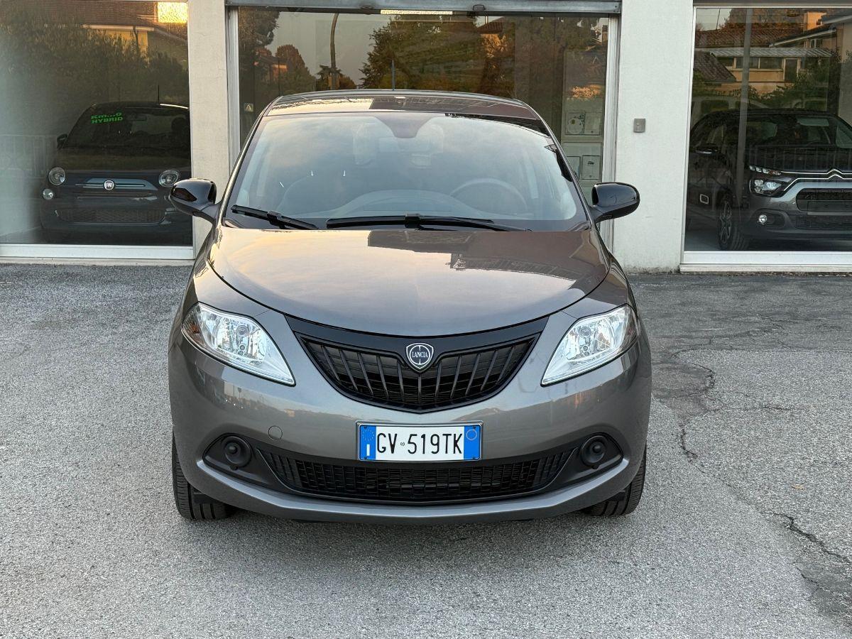 LANCIA - Ypsilon - 1.0 FireFly 5p S&S Hybrid Silver