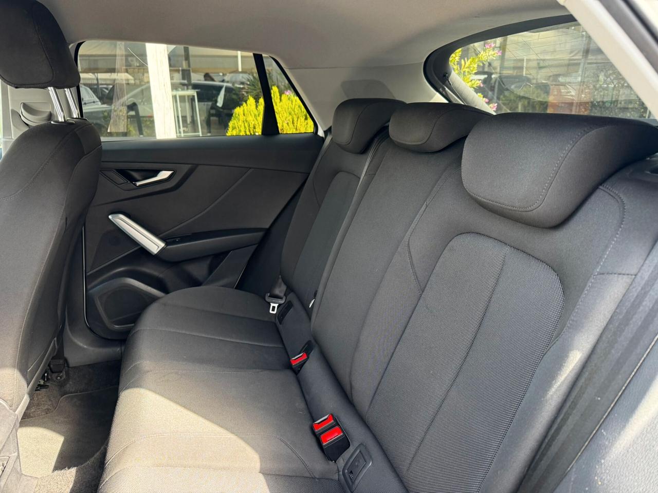 Audi Q2 30 TDI S tronic Identity Black