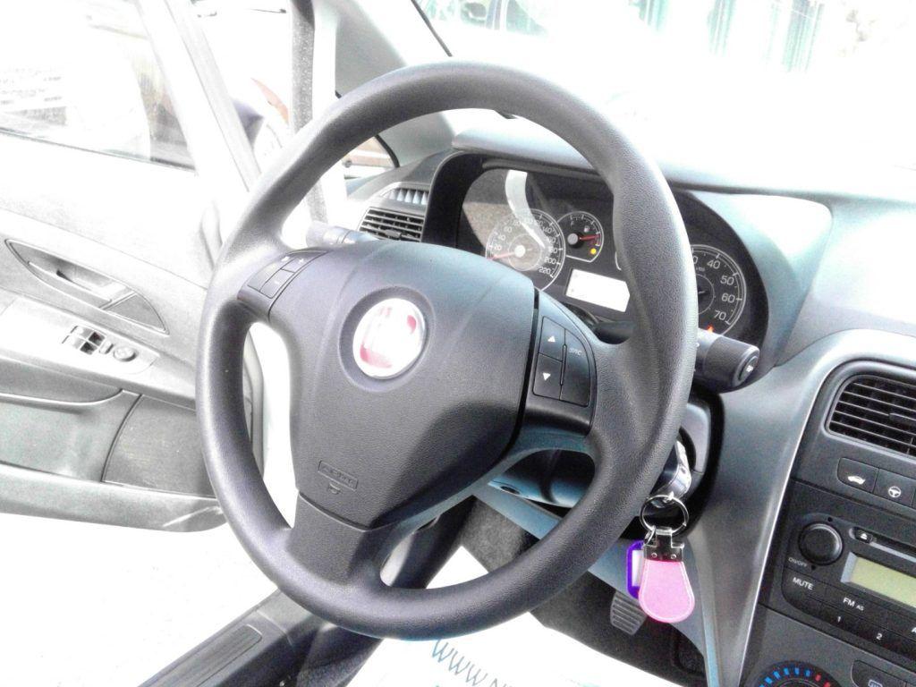 Fiat Punto +IVA 1.4 GPL N1 AUTOCARRO 4 POSTI-FRIZIONE NUOVA-