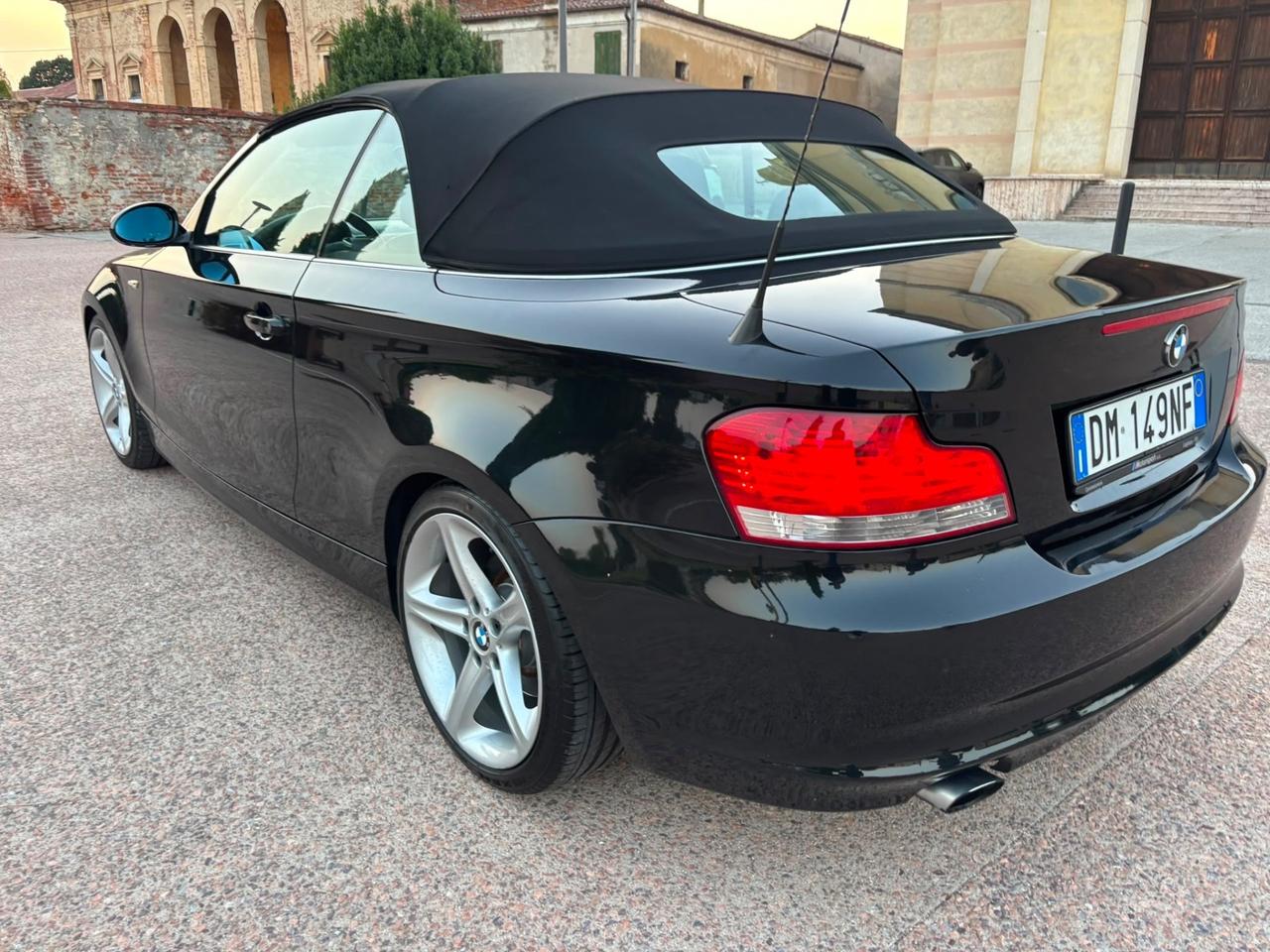Bmw 120 .2.0 i Cabrio Attiva pronta al uso