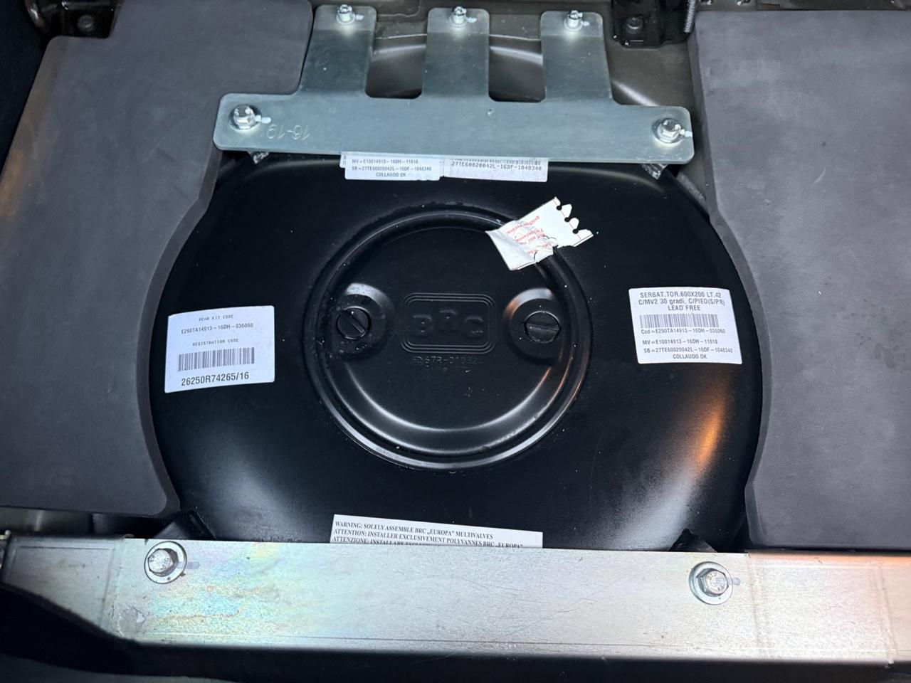 Ford Fiesta 1.4 5p. Bz.- GPL Titanium Perfetta