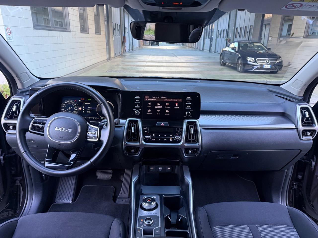 Kia Sorento 1.6 T-GDi HEV AT6 4WD Evolution