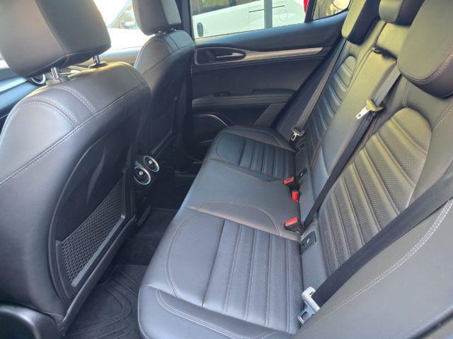 ALFA ROMEO Stelvio 2.0 Turbo 280 CV AT8 Q4 Veloce