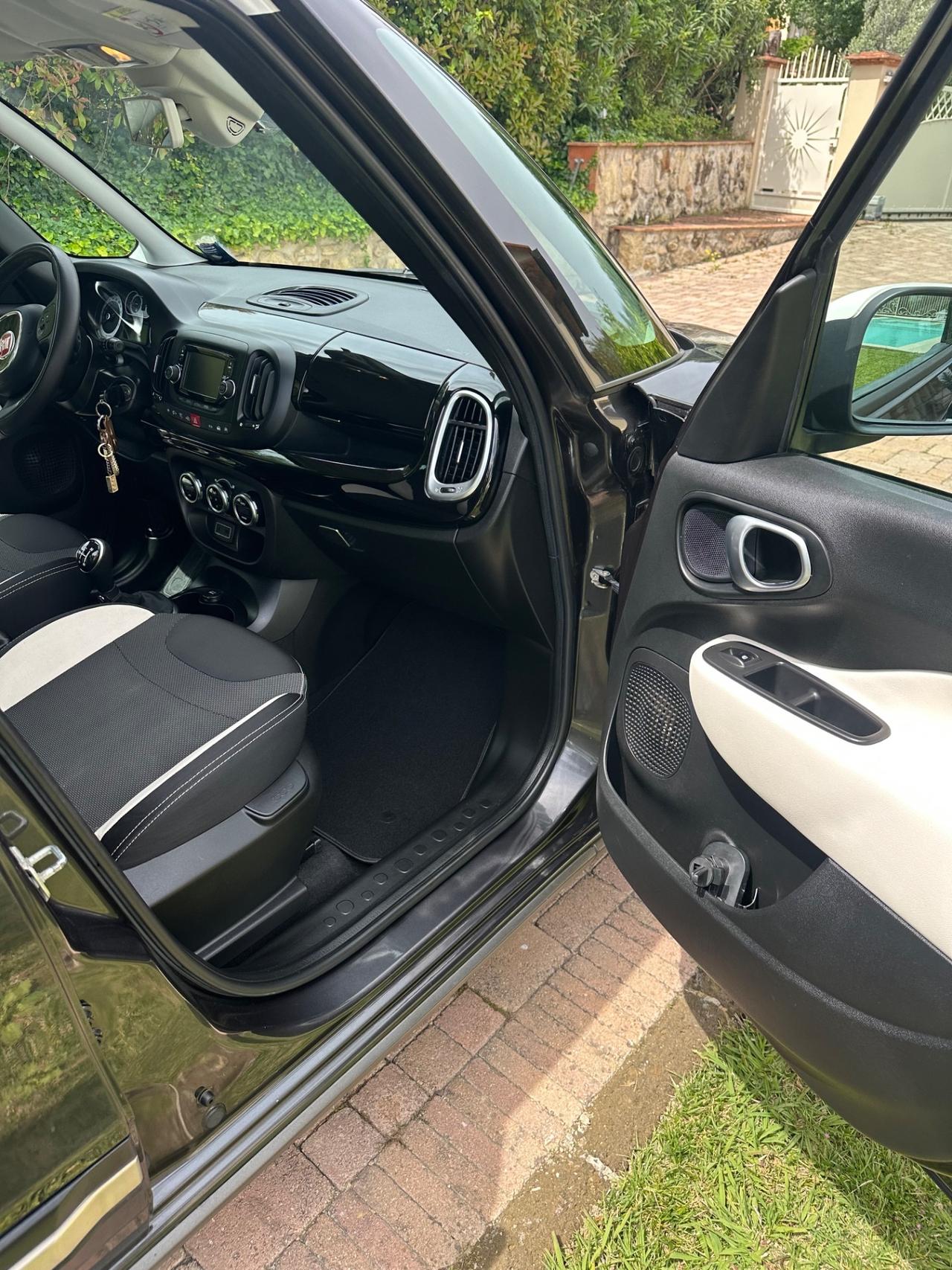 Fiat 500L 1.3 Multijet 95 CV Dualogic Trekking