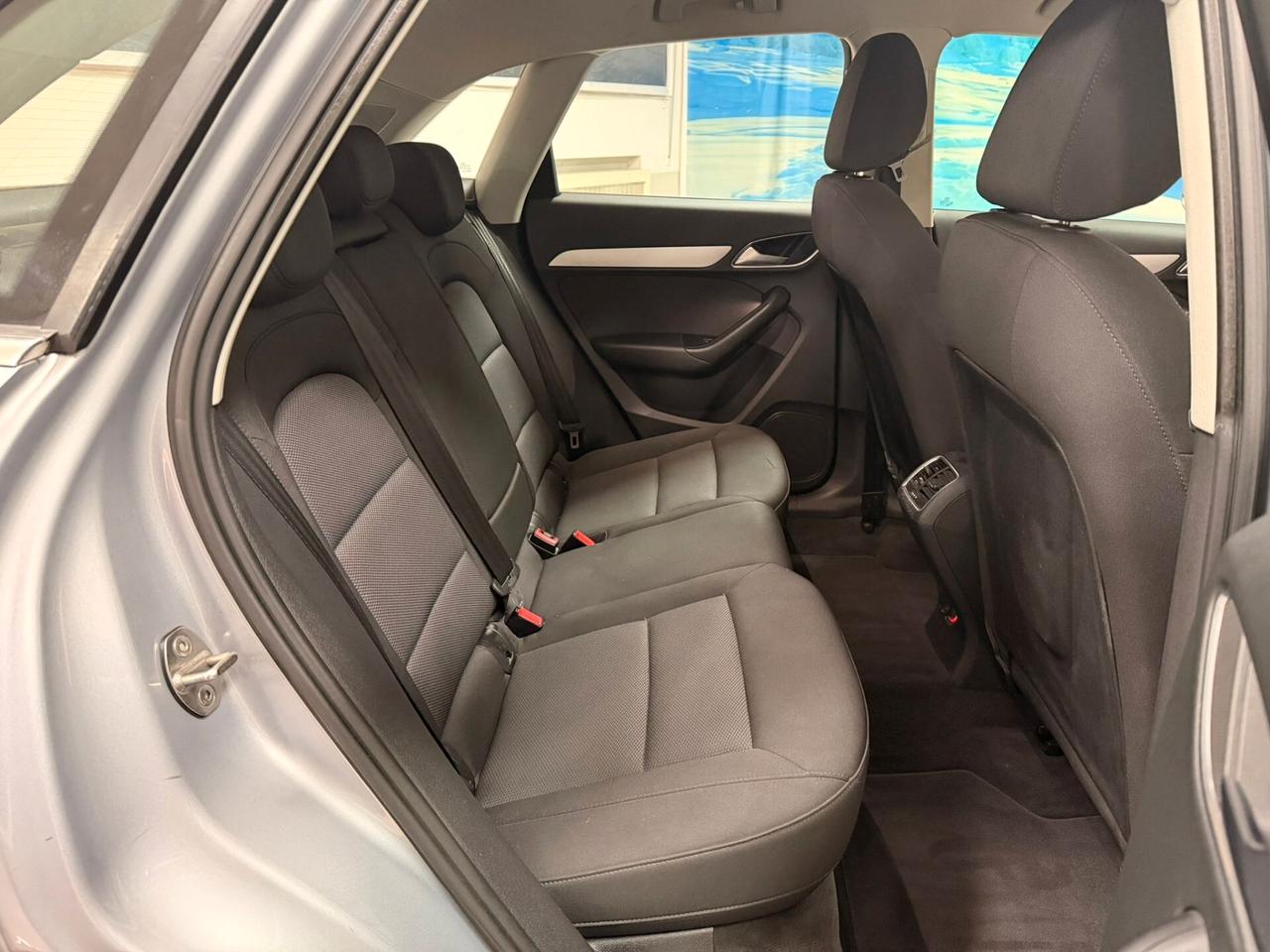 Audi Q3 2.0 TDI 120 CV S LINE EDITION