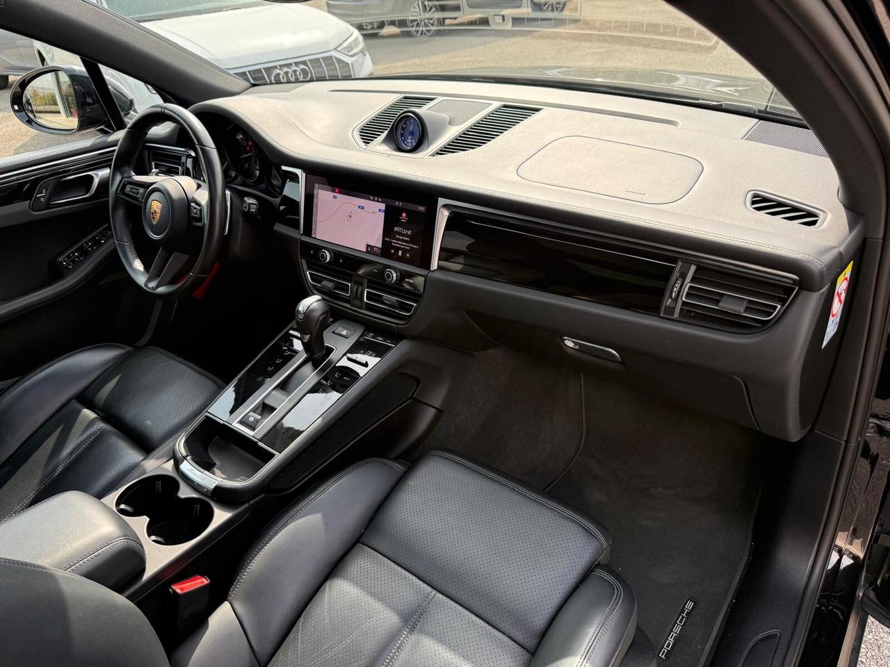 Porsche Macan 2.0 T IMPECCABILE STRAFULL/"21/TETTO/SPORT CHRONO POCHI KM AFFARE