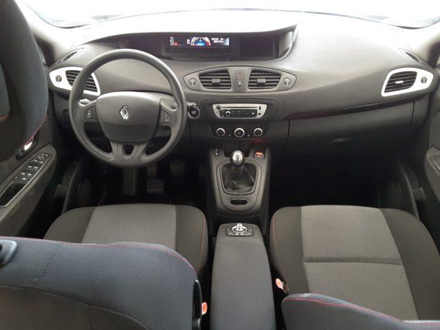 RENAULT Scenic 1.5 dCi 110cv Live