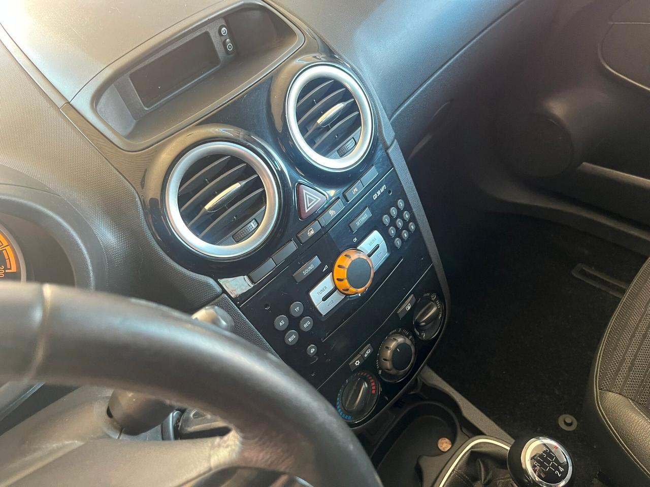 Opel Corsa 1.2 GPL ORIGINALE 2014 NEOPAT PROMO