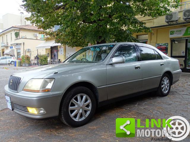 TOYOTA Crown Majesta 4.0 V8 S170 - 1999 ASI - Import