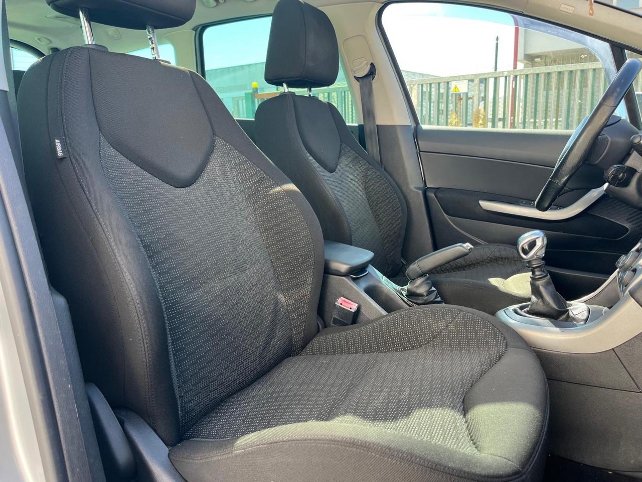 Peugeot 308 1.6 8V HDI SW CIEL SPORTIUM