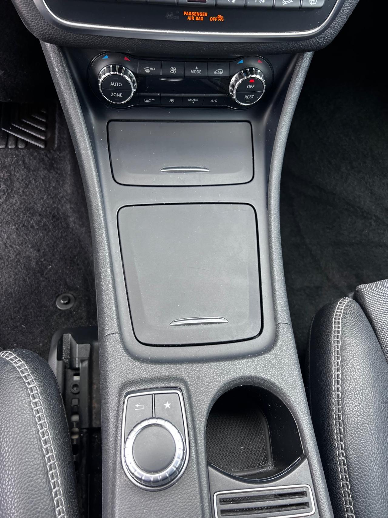 Mercedes-benz GLA 200 d Automatic 4Matic Premium