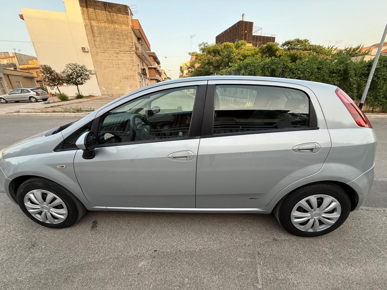 Fiat Grande Punto 1.3 MJT 90 CV 5 porte Dynamic