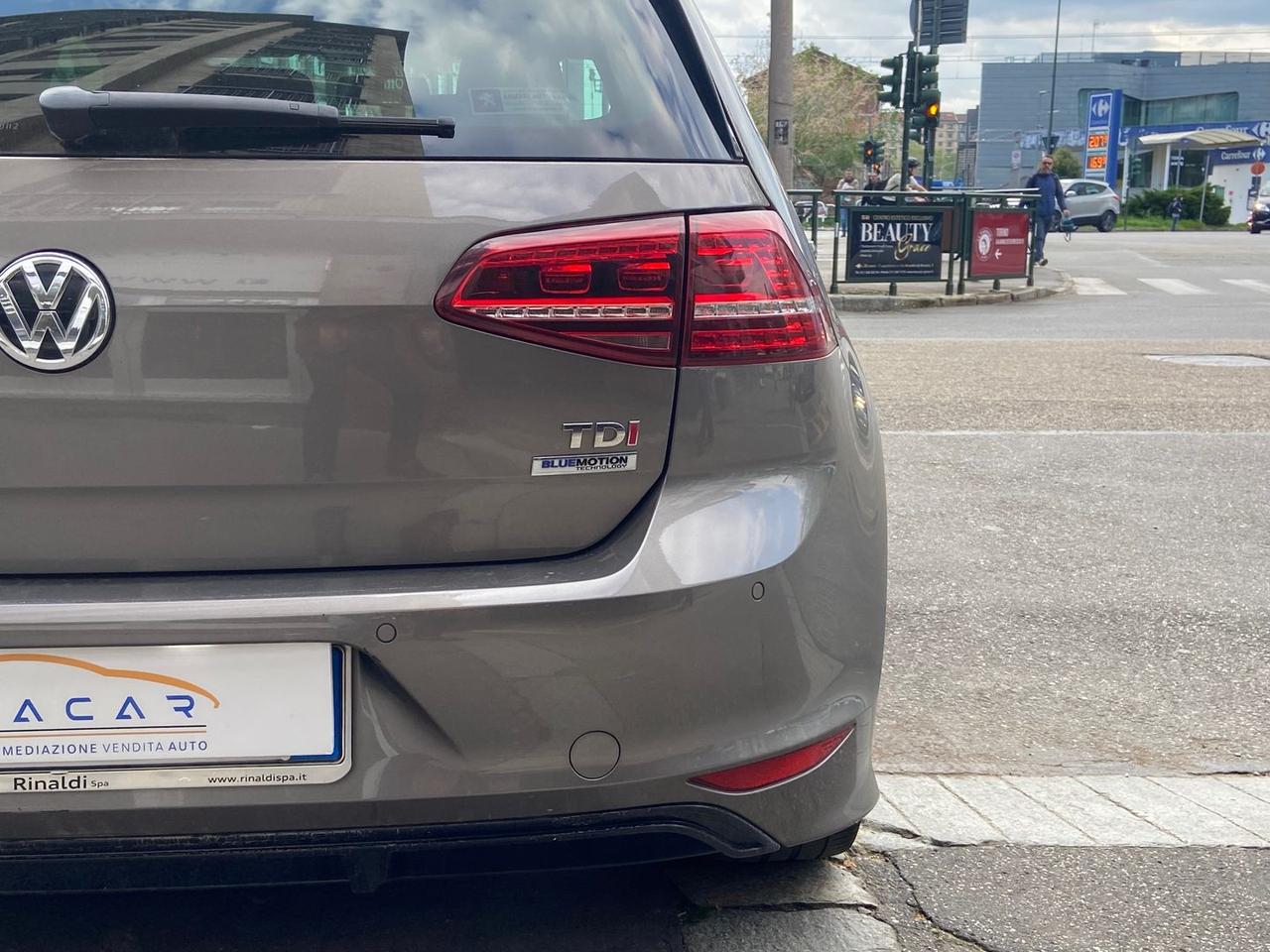 Volkswagen Golf Sport Edition 1.6 TDI BlueM #10426