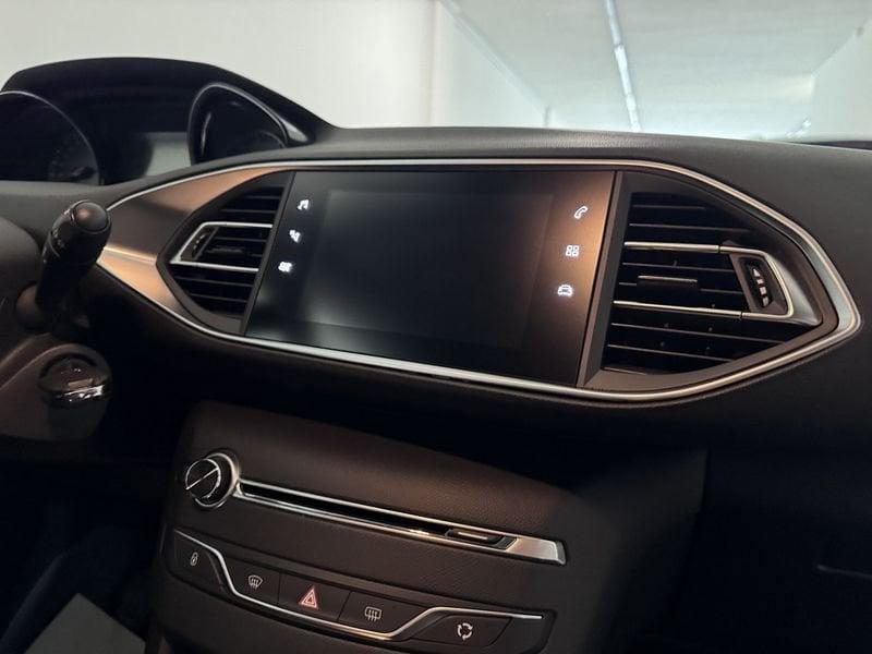 Peugeot 308 Tech Edition BlueHDi 130 S&S