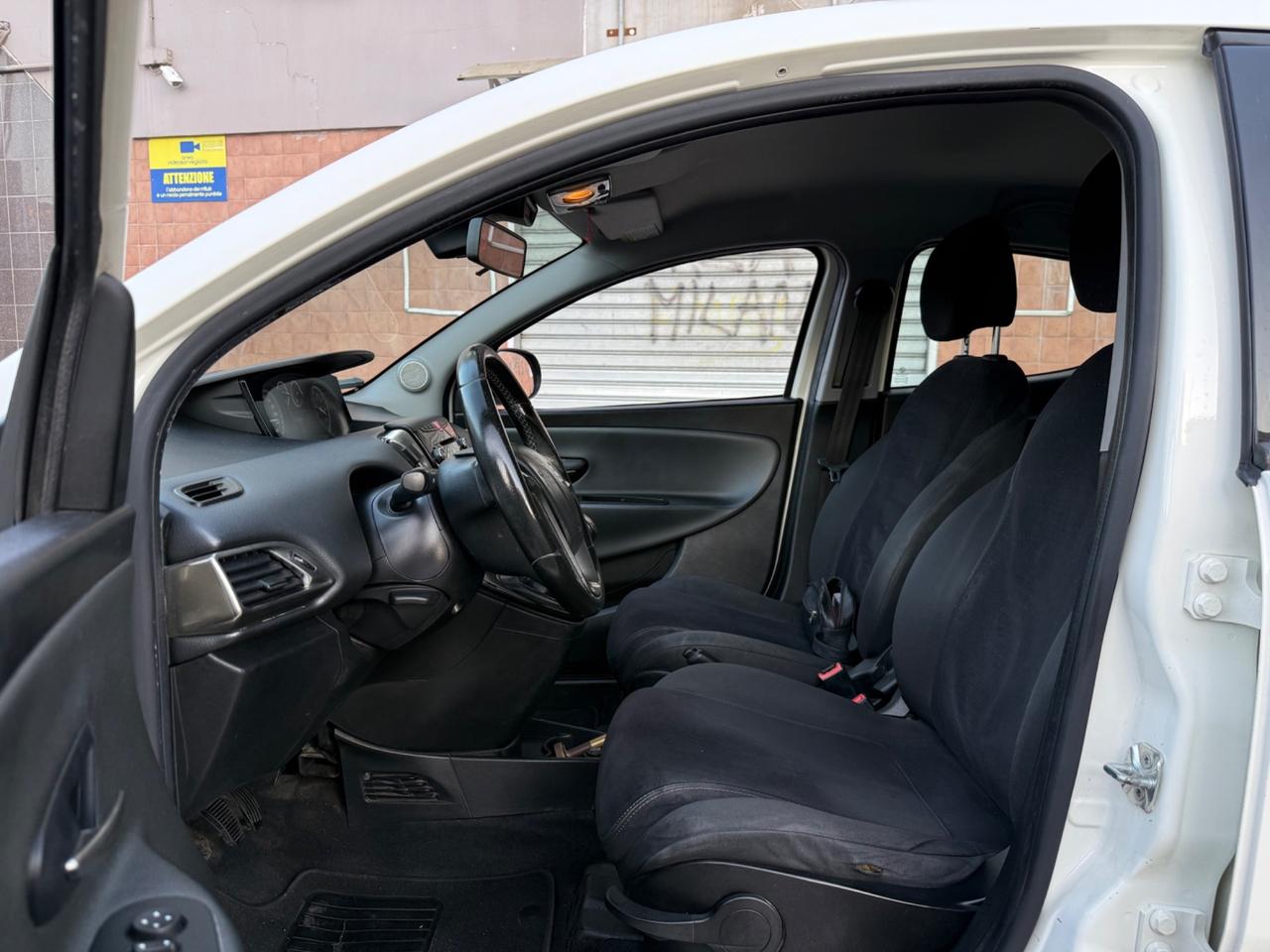 Lancia Ypsilon 1.2 GPL Ecochic Platinum Full Immacolata