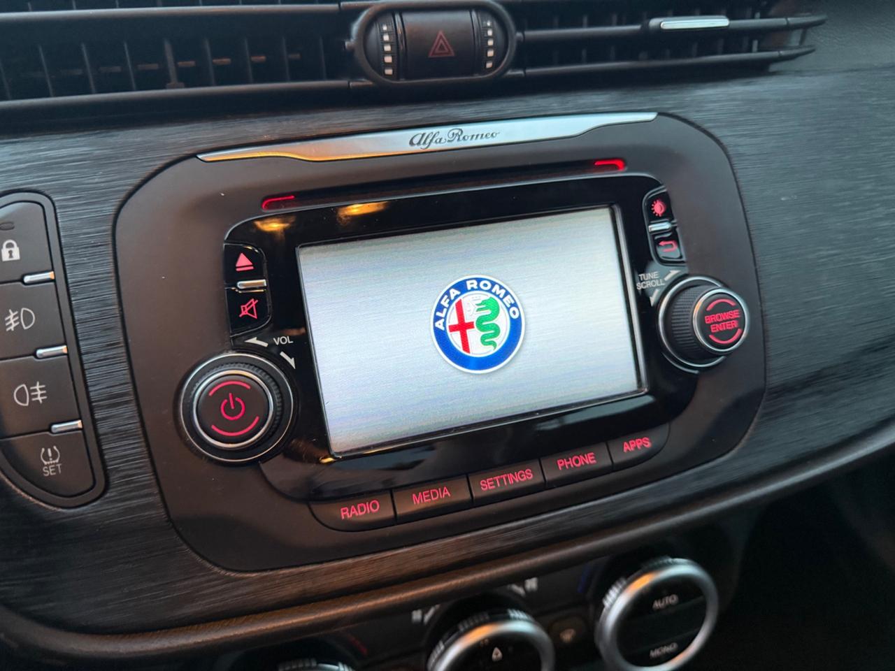 Alfa Romeo Giulietta 1.6 JTDm TCT 120 CV Super