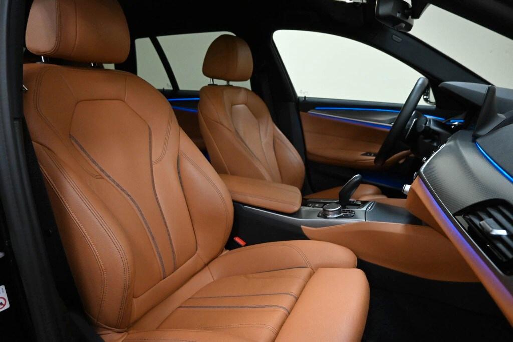 BMW Serie 5(G30/31/F90) 520d 48V xDrive Touring...