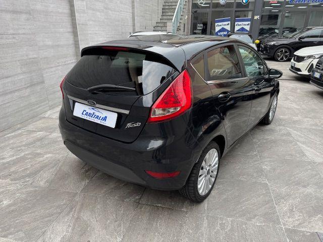 FORD Fiesta 1.4 TDCi 68CV 5 porte Titanium