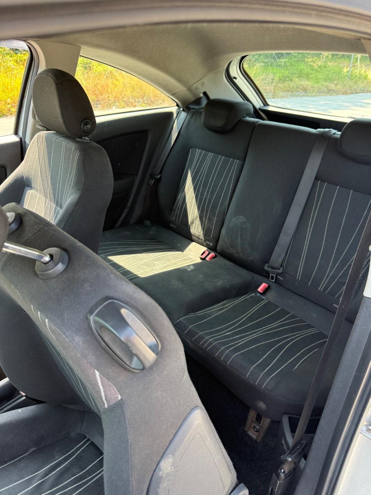 Opel Corsa Diesel 1.3 CDTi 75cv NEOPATENTATI OK